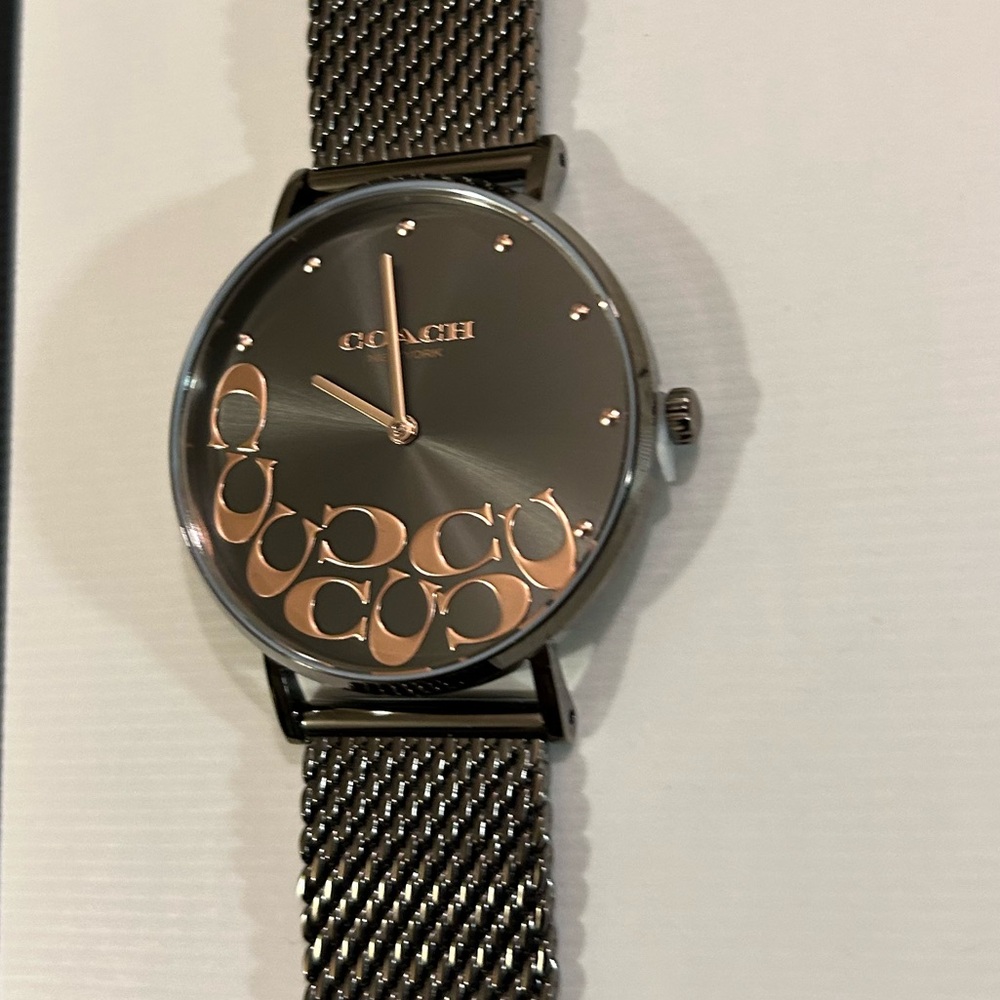 Coach Perry Watch With 36mm Gunmetal Grey Face & Gunmetal Grey MeshBracelet - Picture 2 of 9